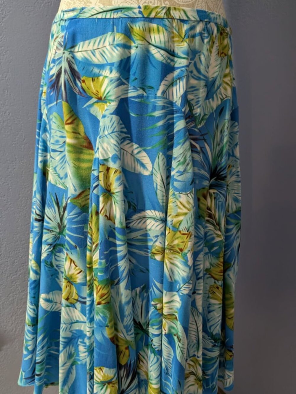 Handmade Women's Hawaiian Print Midi Circle Skirt